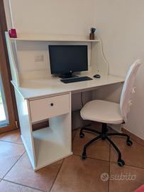Scrivania IKEA Bianca 120x70cm con Mensola e sedia