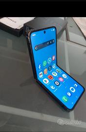 Z Flip 4 – Valuto permuta con DJI Mini 4 Pro combo