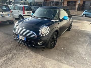 Mini Cooper 1.6 diesel Baker street 90 CV