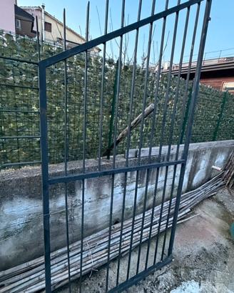 Recinzione in ferro
