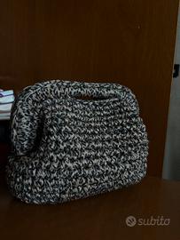 Borsa clutch uncinetto leopardata