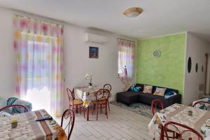 Camera Con Bagno all'interno di un Appartamento