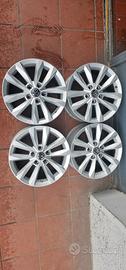 4 cerchi 16 originali Volkswagen Golf 5 6 7 8 Cadd