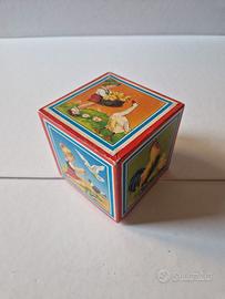 Cubi a incastro vintage illustrati