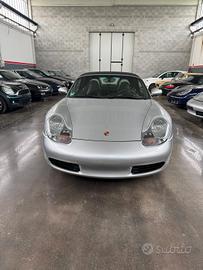 Porsche Boxster 2.5i 24V cat