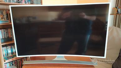 SAMSUNG 4K SMART TV PANORAMICA 48