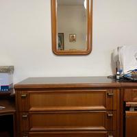 cassettiera con specchio