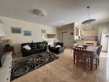 5 LOCALI A NOTARESCO