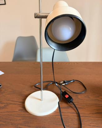 Lampada da tavolo