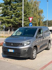 PEUGEOT Partner BlueHDi 130cv  S&S H1L1 Asphalt
