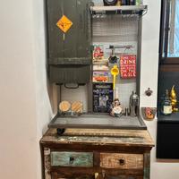 Angolo bar industrial vintage