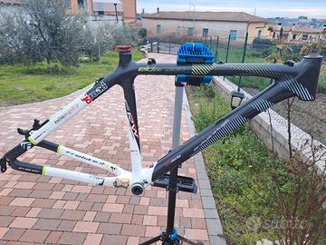 telaio carbonio 26" L