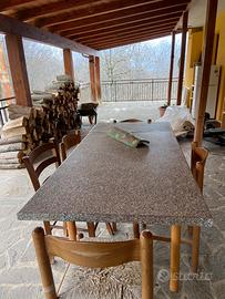 Tavolino con 5 sedie