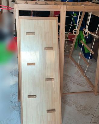 Palestra in legno per bambini