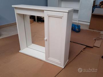 Mobiletto da bagno poco divertente