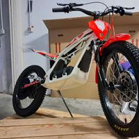 Minitrial elettrico Beta Motorcycles 20"