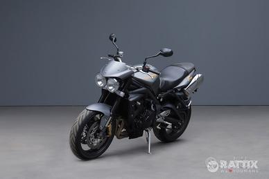 TRIUMPH Street Triple 675
