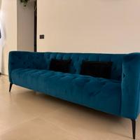 n.2 DIVANI VELLUTO BLU PETROLIO capitonné