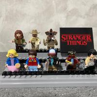 Teca con mini figure  Lego Stranger Things