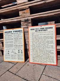 Coppia cartelli lamierini Segnalazione anni 50