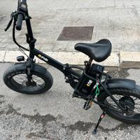 Bici elettrica fat bike one 2 chiavi e documenti