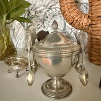 Porta caviale o zuccheriera