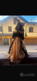 bambola di porcellana