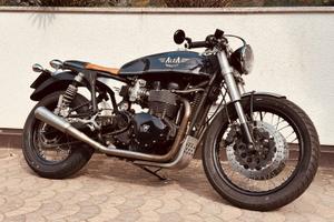 Moto Cafe Racer TRIUMPH BONNEVILLE