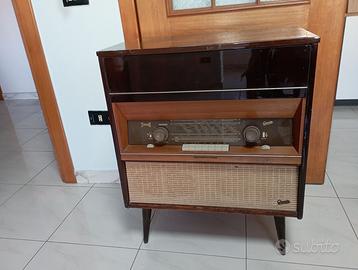 RADIOGIRADISCHI A MOBILE ANNI 60