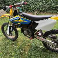 Suzuki rm 125