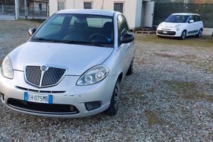 Lancia Ypsilon 1.2 69 CV Elle