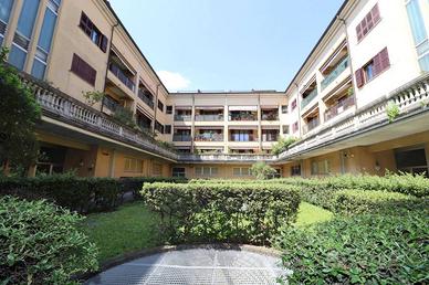 Immobile di 107 m² con 3 locali a Solaro