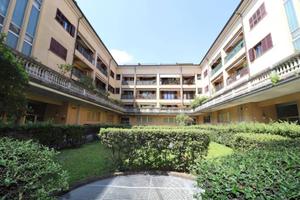 Immobile di 107 m² con 3 locali a Solaro