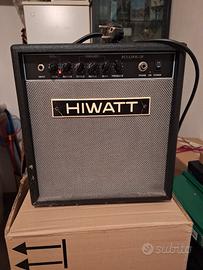 AMPLIFICATORE HIWATT BULLDOG-20
