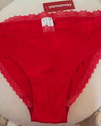 Slip rossi con pizzo Yamamay 