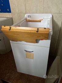 Lavandino x bagno servizio/ terrazzo/ giardino