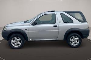 Land Rover Freelander 2.0 Td4 BMW 3p. Hardback / C