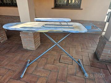 ascia da stirare con braccio 