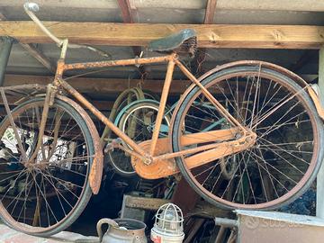 Vecchia bici anni 50-60