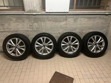 4 cerchi in lega con pneumatici -18’’- Audi Q3 SB