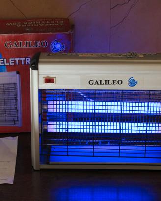Lampada anti zanzare / insetticida elettrica