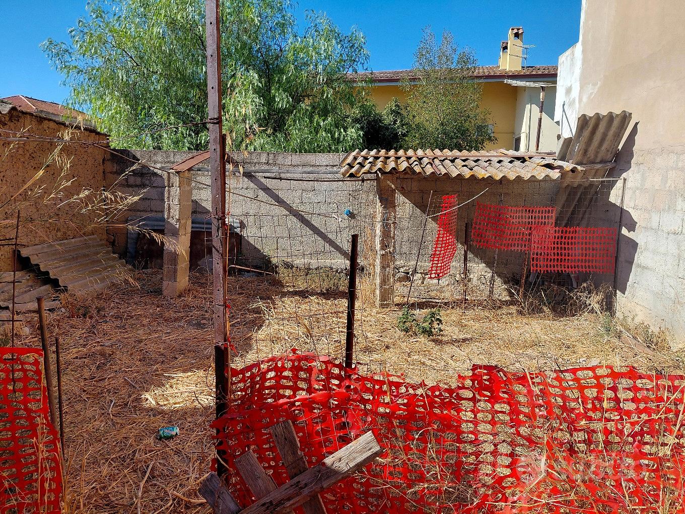terreno con rudere 295mq - Vista 4