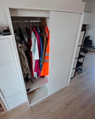 Armadio IKEA KLEPPSTAD ante scorrevoli