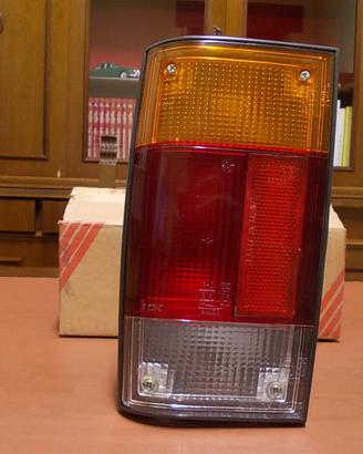Faro/Fanale posteriore sx Fiat 127 Panorama