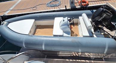 gommone con suzuki 40cv