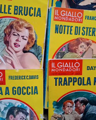 Il giallo mondatori lotto 8 libretti