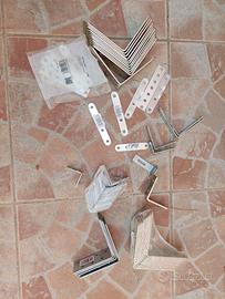 piu' di 80 profili metallici