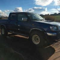 Disponibili ricambi Nissan Navara D22.