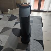 Macchina da caffè nero espresso vertuo