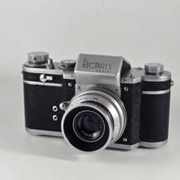 Rectaflex con ottica Angenieux z2 2,9/50 mm